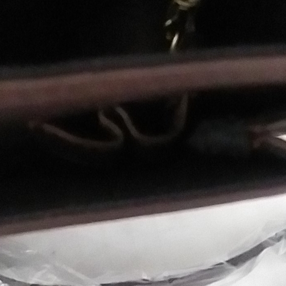 NWT. Mocca Handbag - Picture 8 of 9